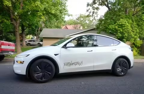 Tesla Launches Driverless Robotaxis in Austin, Texas