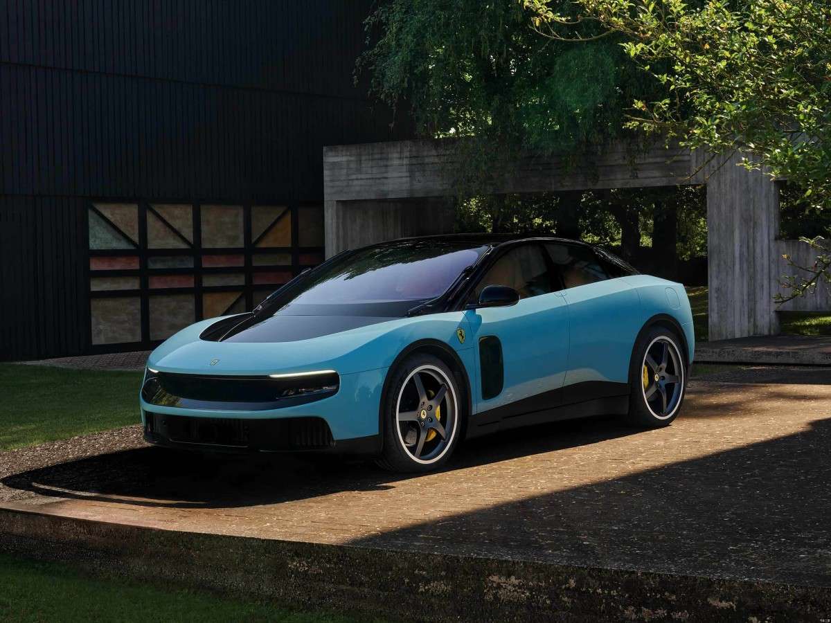 Ferrari Luce EV Auto (4)